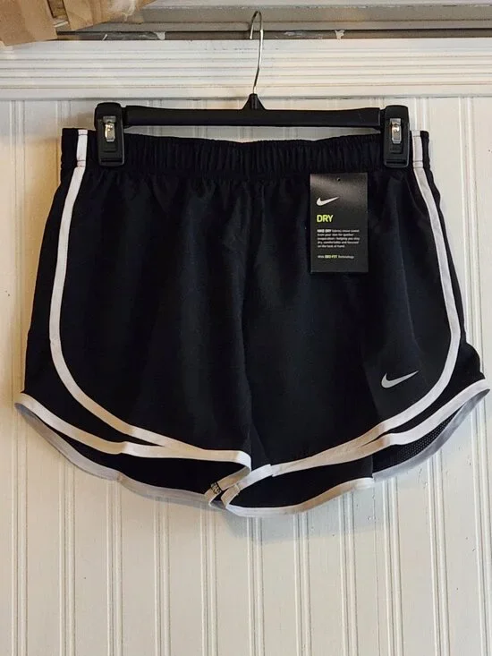 NIKE Move to Zero Women's Athletic Shorts Sustainable - Medium - NWT NEW - Picture 3 of 7